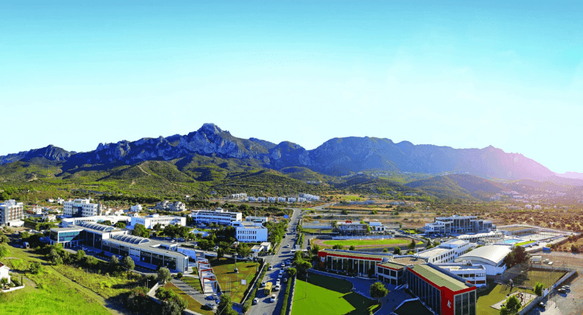 جامعة جيرنا الامريكية (Girne American University)